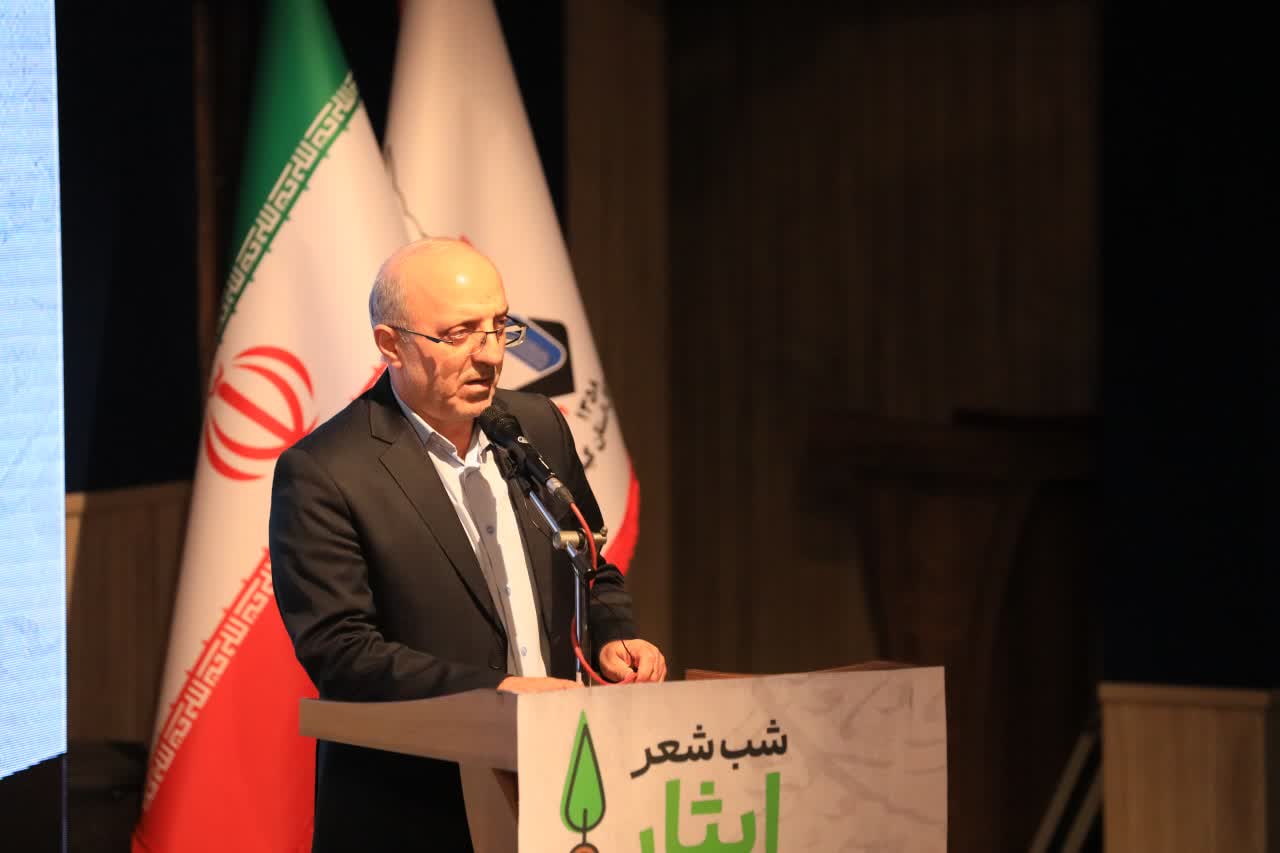 «شعر ایثار» بر سرخی افق فخر میفروشد