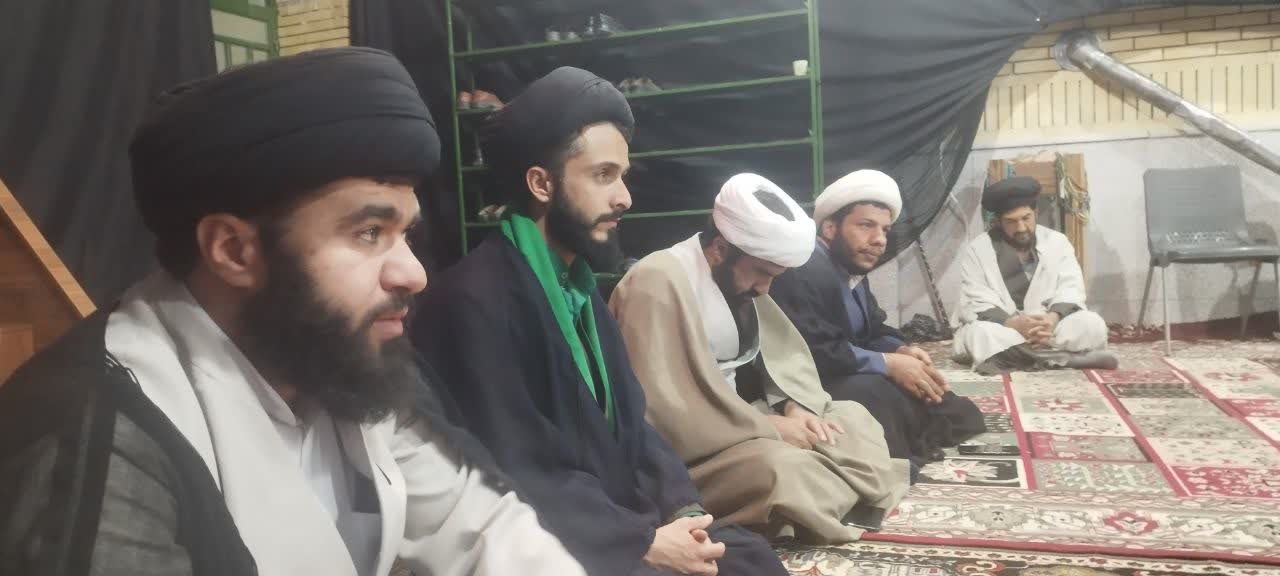 غیرفعال بودن مساجد، جامعه را دچار آسیبهای فراوانی میکند