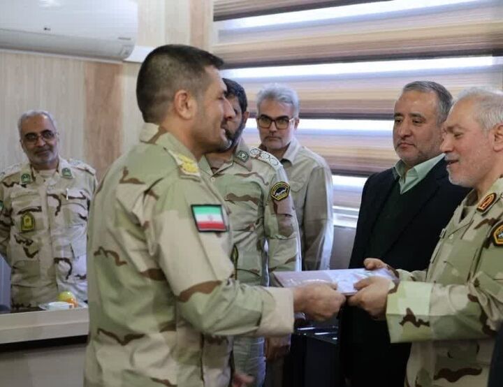 سرهنگ «رفیعی» فرمانده مرزبانی خراسان جنوبی شد سرهنگ «رفیعی» فرمانده مرزبانی خراسان جنوبی شد