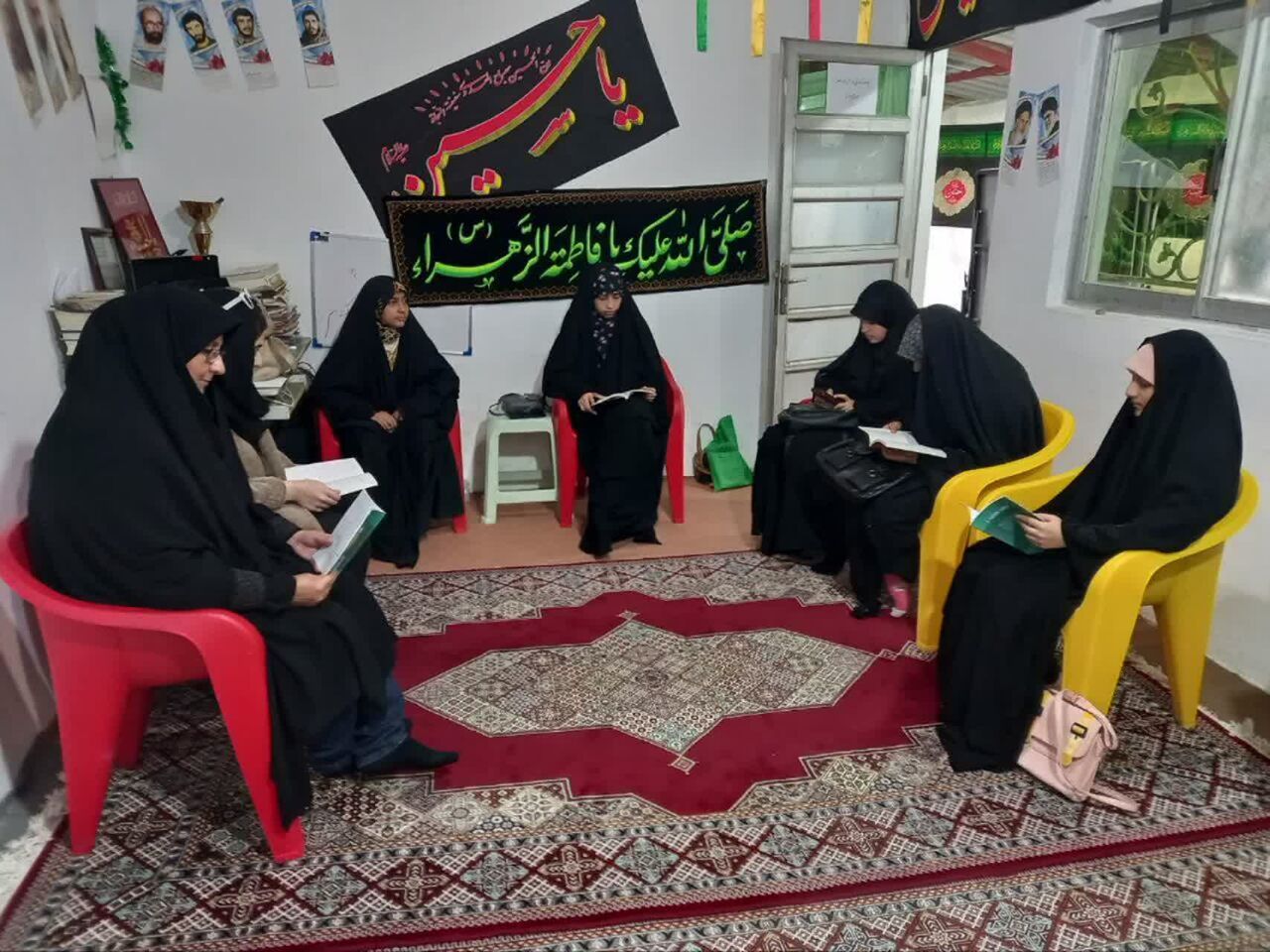 برگزاری نشست کتابخوان «بانوان فاطمی» در مسجد جامع چالوس