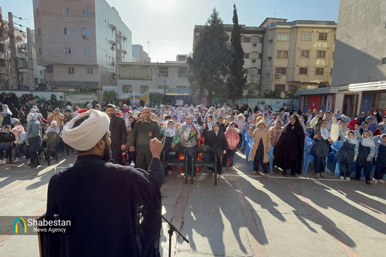 تجمع مادران و کودکان گرگان به مناسبت ٢٨ نوامبر