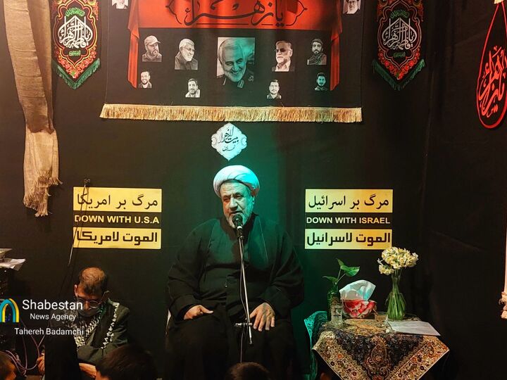 انسان در مجالس حضرت زهرا سلام‌الله‌علیها باید پاکی و طهارت کسب کند