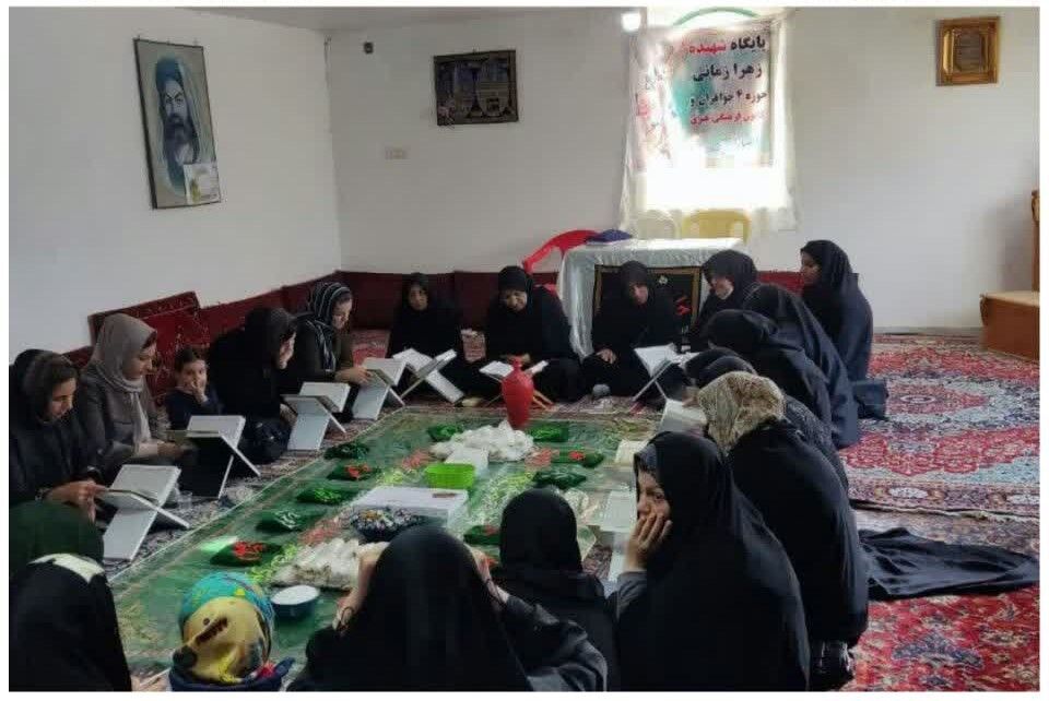 مراسم ختم صلوات و سه شنبههای مهدوی عجین شده با رنگ و بوی فاطمی در کانونهای مساجد