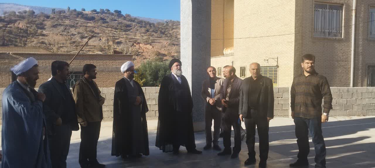 از دیدار با خانواده شهیدان تا بازدیدهای فشرده از بخش های آموزشی قلعه رئیسی