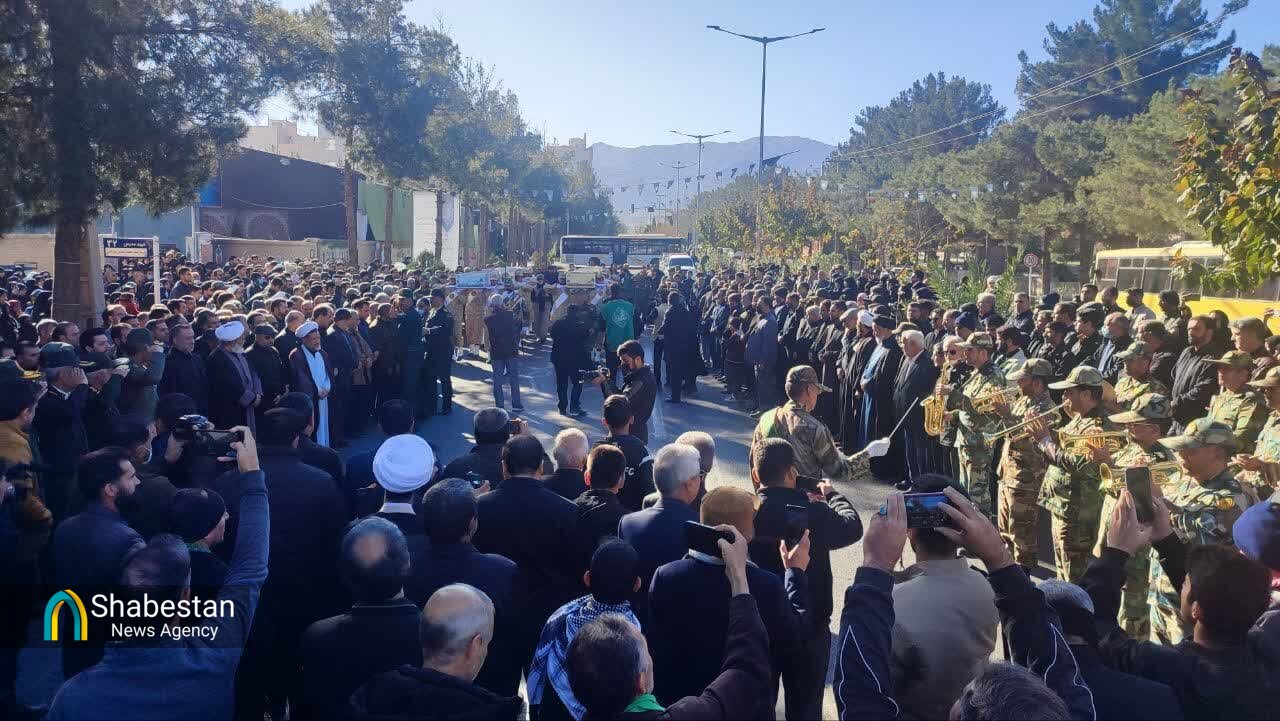 سنگ تمام بیرجندی ها برای لاله های گمنام