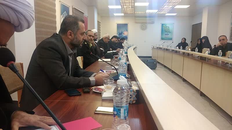 رسانه ها برای بازخوانی چیستی و چگونگی شکل گیری حماسه «۹دی» ورود کنند