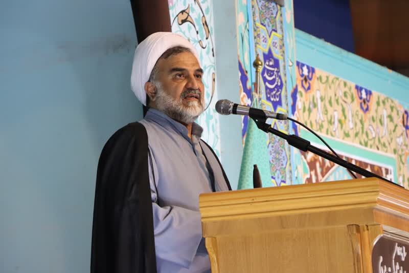 شب یلدا بهانه ای برای دستگیری از نیازمندان و ترویج ساده زیستی باشد