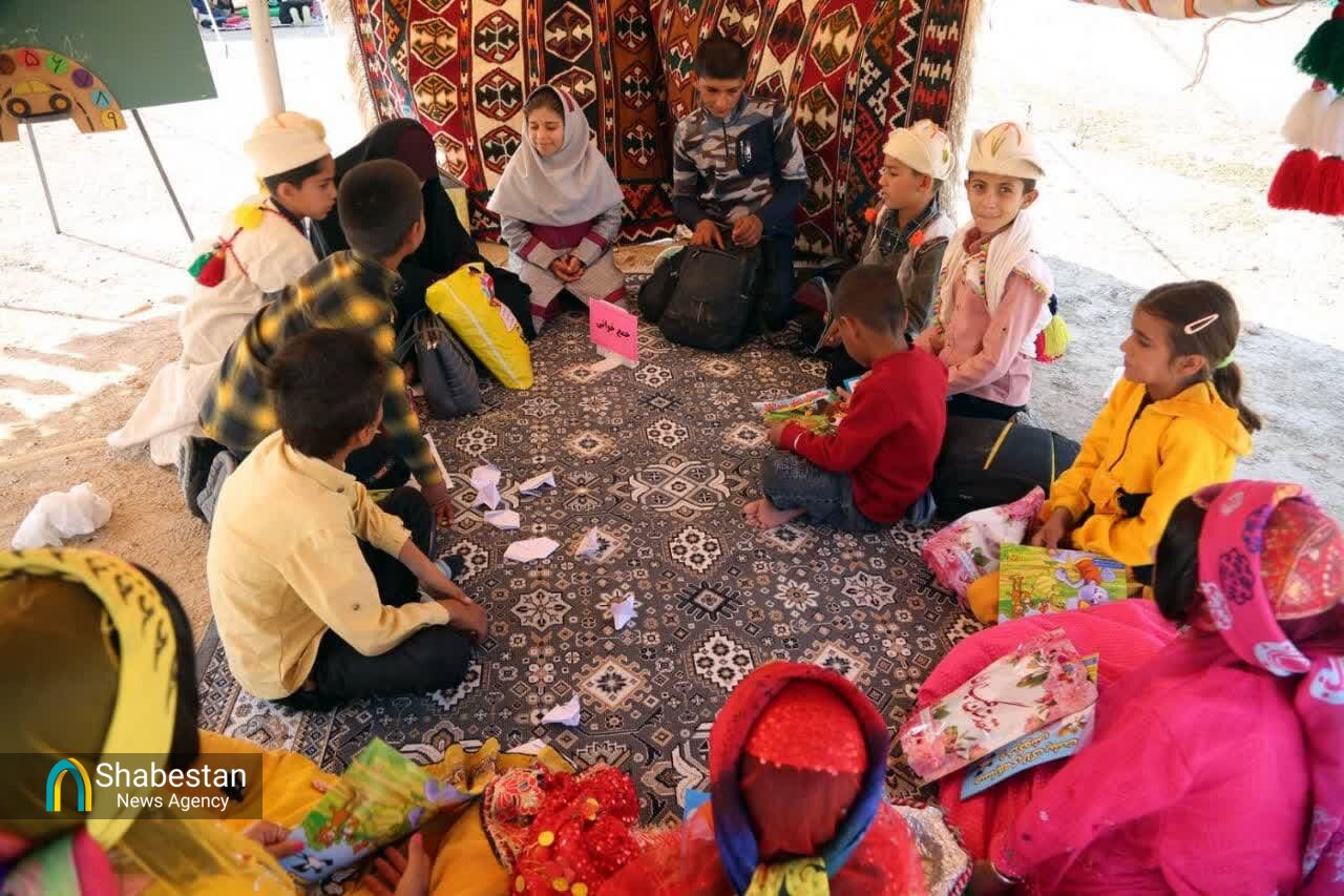 گسترش خدمات فرهنگی در کوچ‌راه‌ها؛ طرح‌های کتابخوانی عشایر تقویت می‌شود