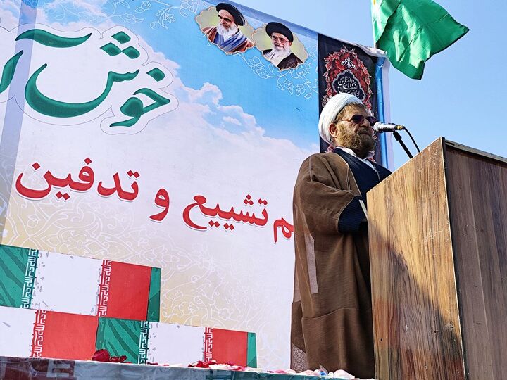 عده ای نسبت به موضع گیری های کشور ما در قبال سوریه تحلیل های غلطی دارند