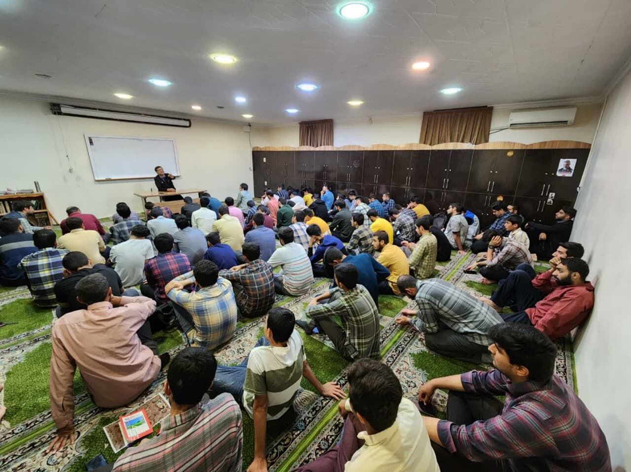 چگونه جاذبههای مسجد را افزایش دهیم؟