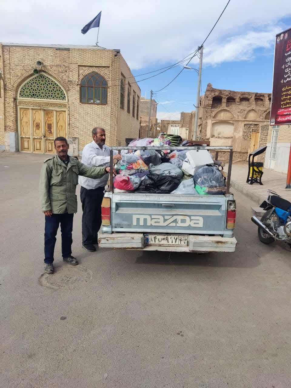 مسجد ملاشکرالله آران و بیدگل؛ پیشتاز در پویش ایران همدل 