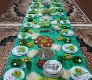 به همت بانوان مسجدی سفره حضرت رقیه(س) گسترده شد