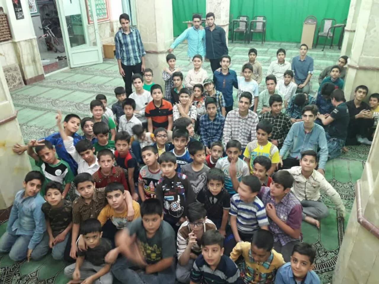 مسجد الزهرا(س)؛ آغاز راه دانایی برای بچههای عاشقآباد