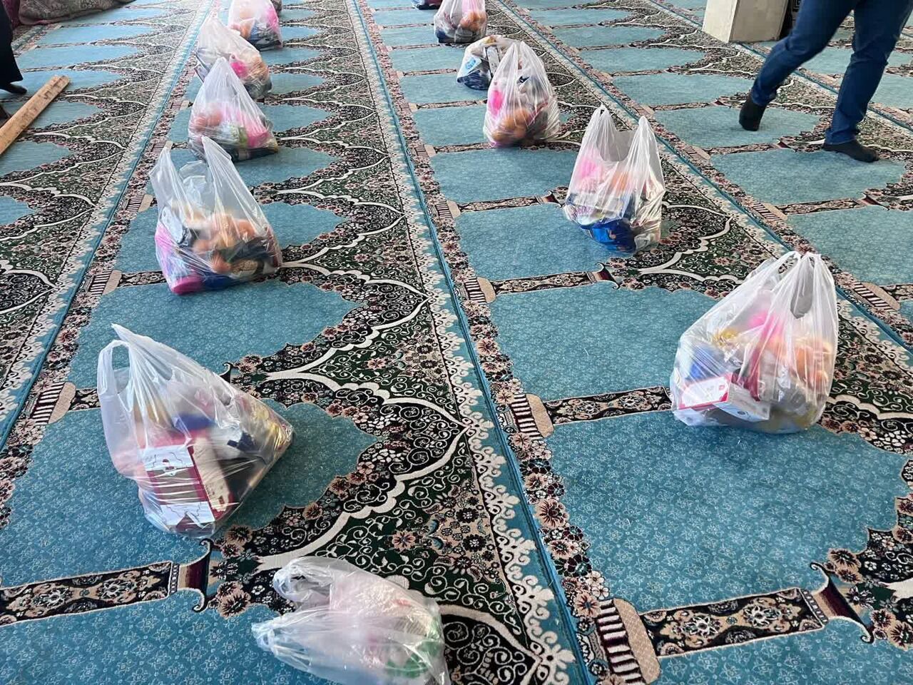 مسجد اباالفضل(ع) میزبان جهادگران فاطمی/ از بخاریها تا بستههای معیشتی