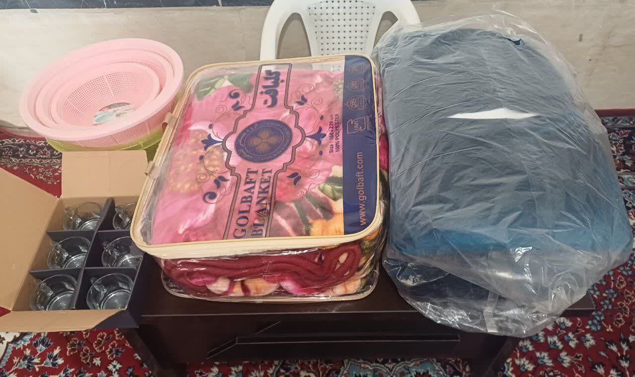 جمع آوری کمکهای مردی برای جبهه مقاومت توسط کانون شهید گلمحمدی