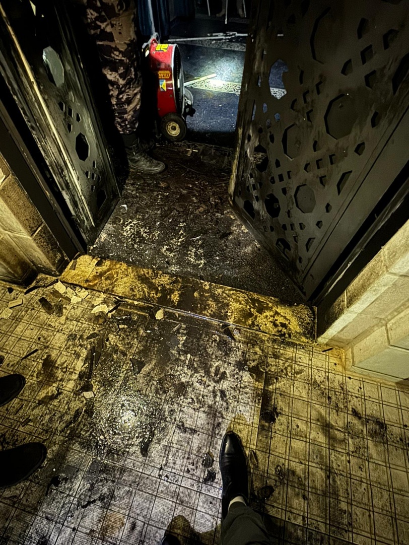 صهیونیستها، یک مسجد را روستایی در کرانه باختری به آتش کشیدند