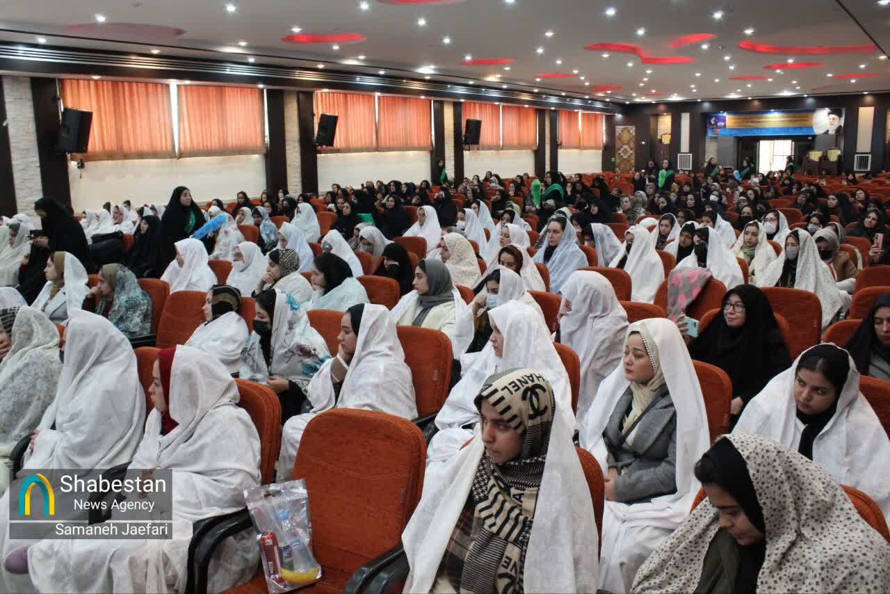 اهدای ۳۱۳ سری جهیزیه به نوعروسان مشهدی