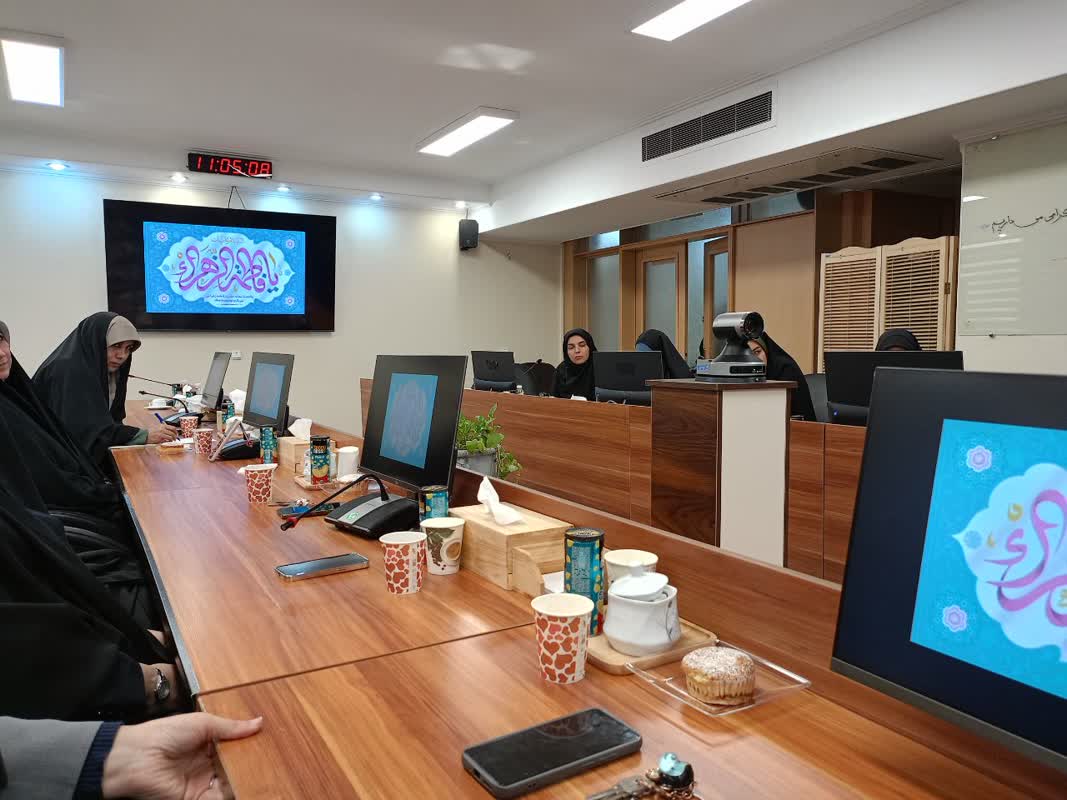 دلیل ما برای بزرگداشت روز زن، الهی است/ عمده کار در کانونهای مساجد با بانوان است