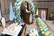 دفاع از دین و ولایتمداری حضرت زهرا(س) الگوی جامعه امروز است