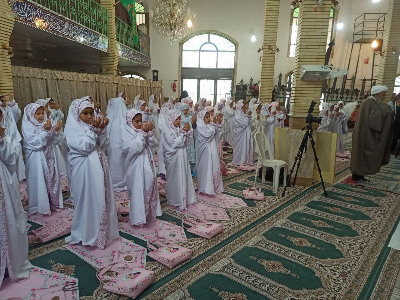 جشن تکلیف فرشتهها در روز میلاد حضرت زهرا(س)