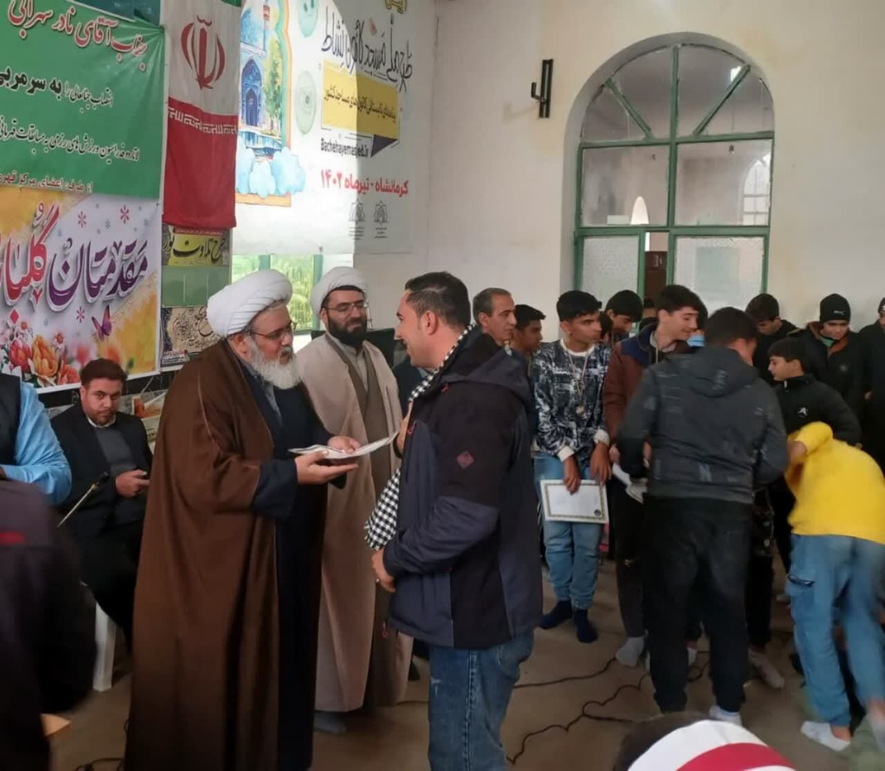 معرفی و ثبت تیمها برای شرکت در مسابقه «میهمانی آیهها» کرمانشاه