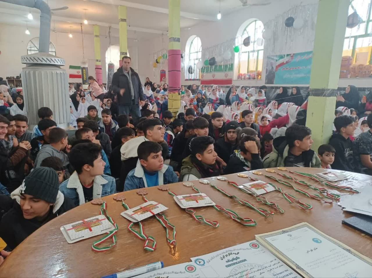 معرفی و ثبت تیمها برای شرکت در مسابقه «میهمانی آیهها» کرمانشاه