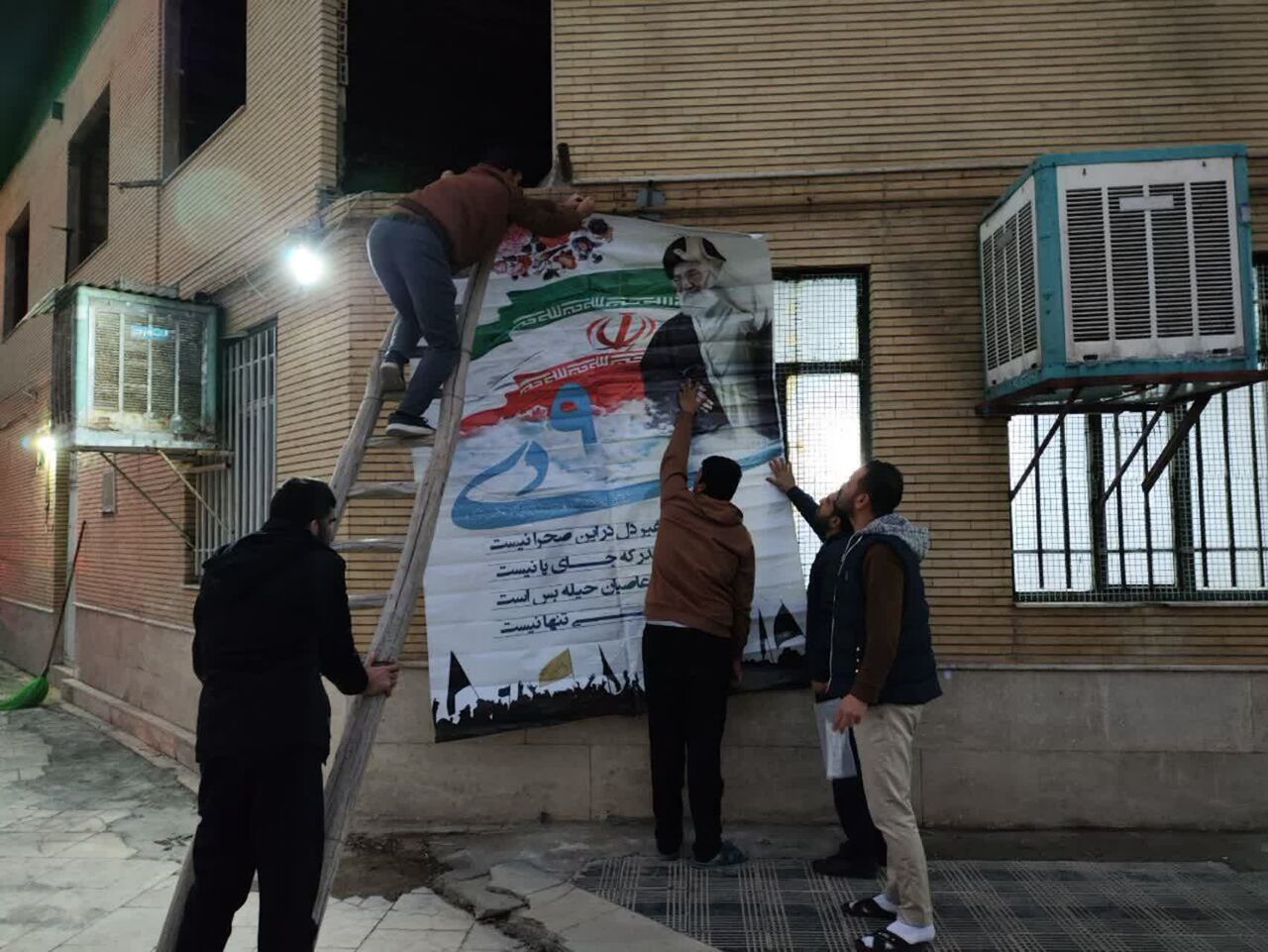 ۹ دی مظهر ولایتمداری و بصیرت ملت ایران است