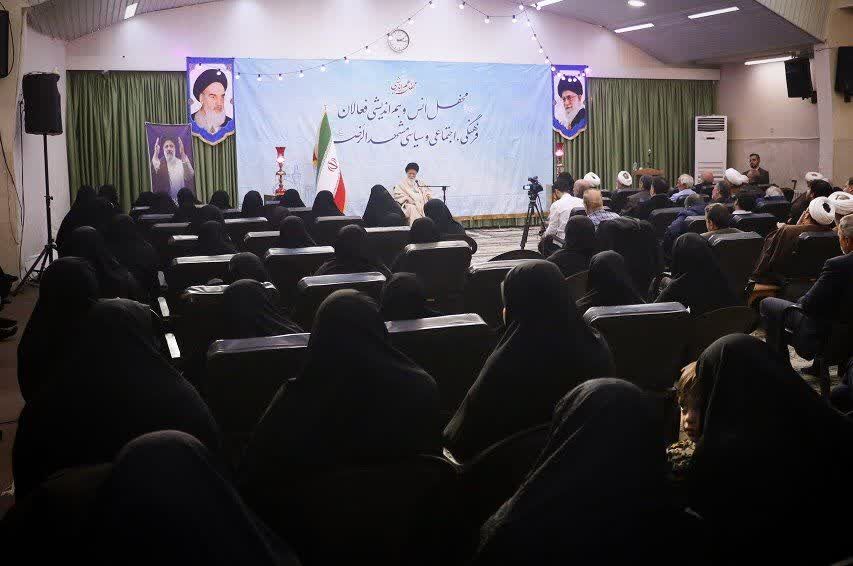 تبیین مطالبه گری مردم برای پویایی نظام ضروری است