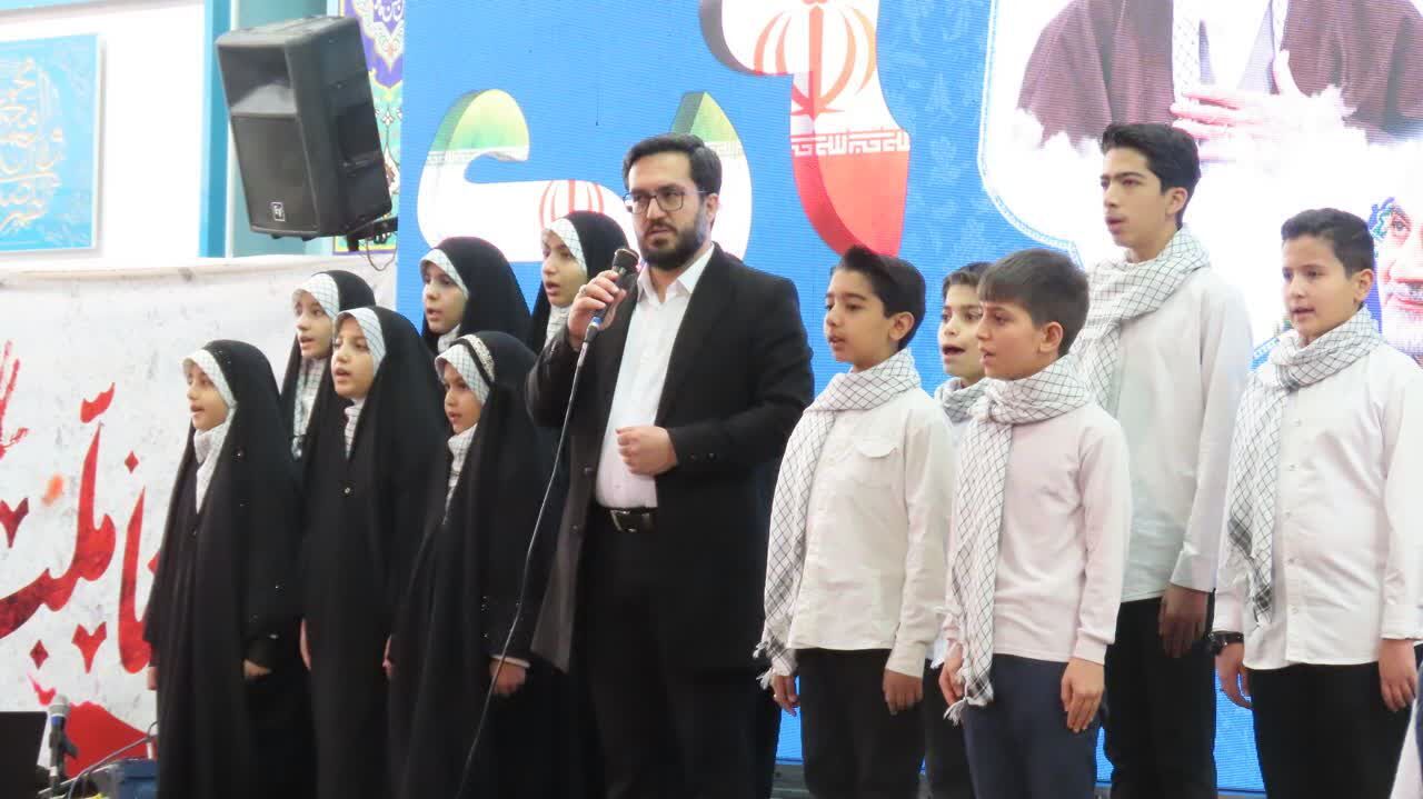 حماسه ۹ دی اوج تجلی بصیرت و ولایتمداری ملت ایران در برابر توطئههای دشمنان است