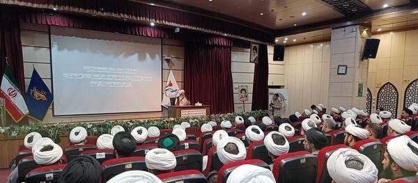 نشستی بصیرتی و نخبگانی برای ائمه جماعات بسیجی خراسان