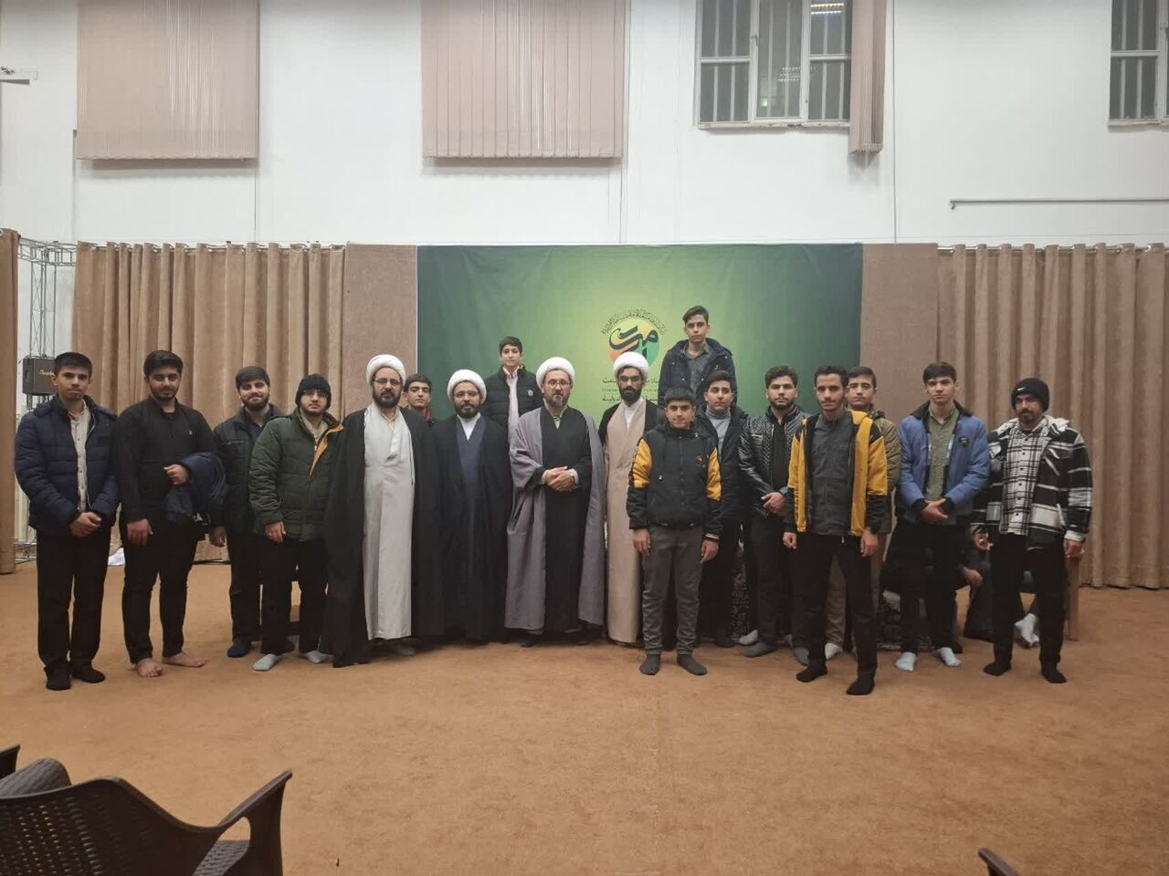 بصیرتافزایی بین نسل نو لازمه مقابله با آسیبهای اجتماعی است