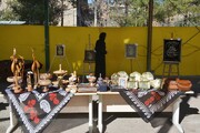 افتتاحیه نمایشگاه حراج آثار هنری هنرمندان لرستان در مصلای الغدیر خرم‌آباد