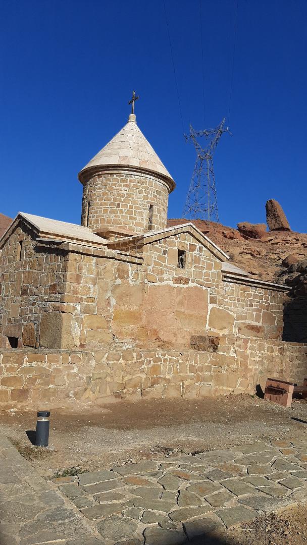 «چوپان»؛ کوچکترین کلیسای ایران در دل طبیعت بکر در حاشیه رود ارس