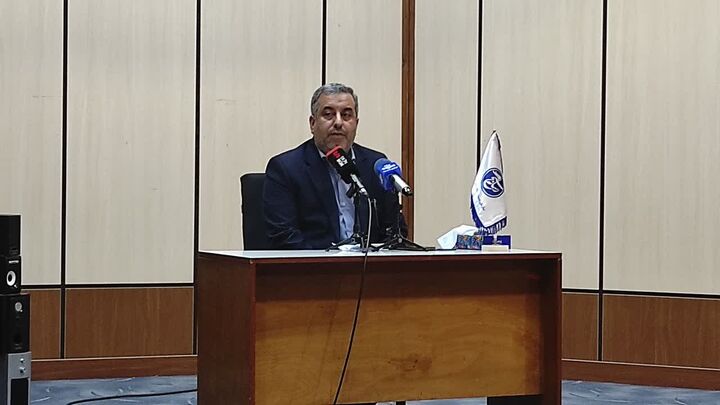 ایستادگی مقابل تبلیغات دشمن با تقویت جبهه رسانه‌ای