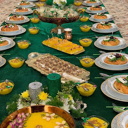 جوان، جواد، بابالمراد؛ پدر و پسر قبله حاجتمندان