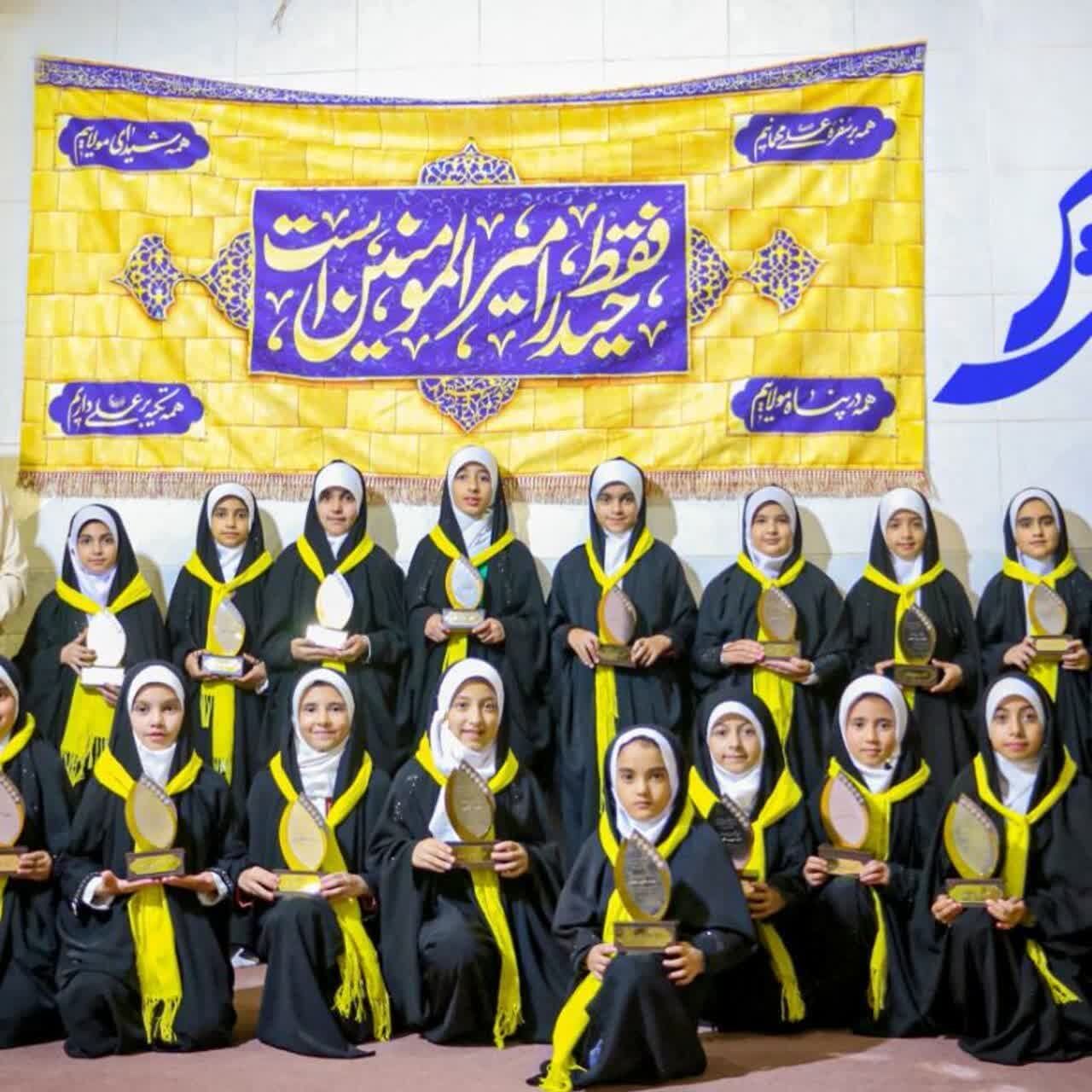 تلفیق ایمان و هنر؛ خروجی کار بچههای مسجد به اسم غدیر