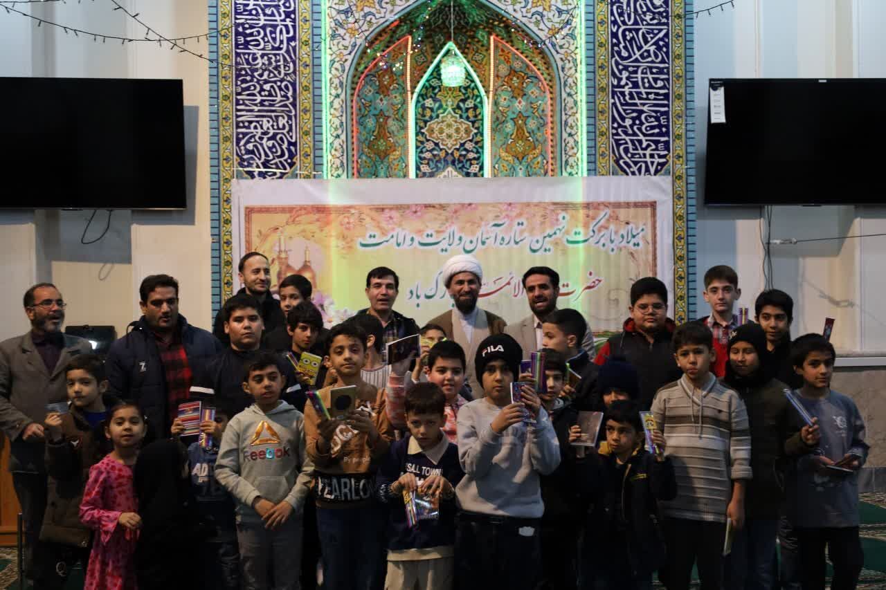 تبیین سیره عملی و اخلاقی امام جواد(ع) ویژه نوجوانان و خانوادههای ارتشی