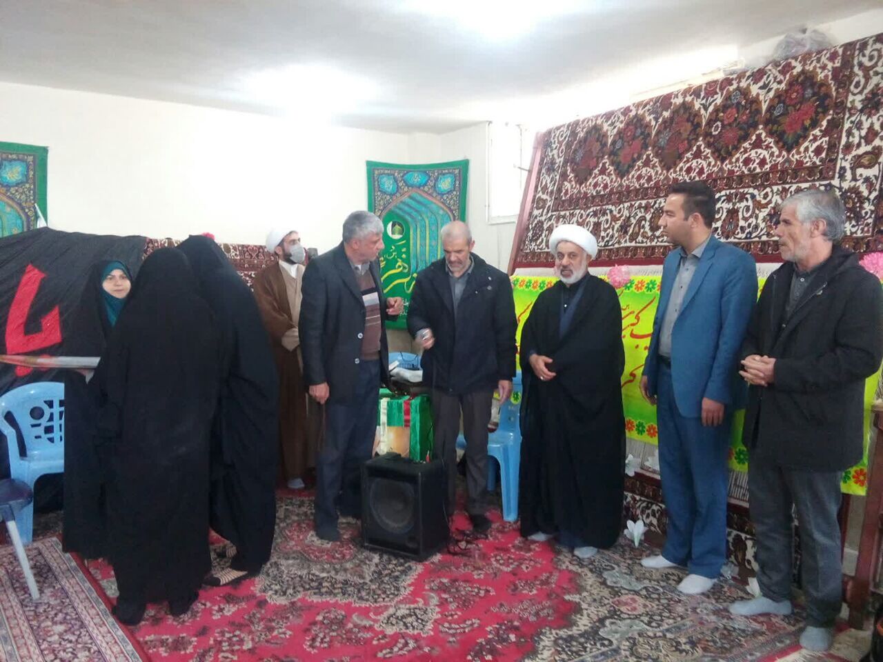 جذب نوجوانان به مسجد با اجرای فعالیتهای متنوع فرهنگی