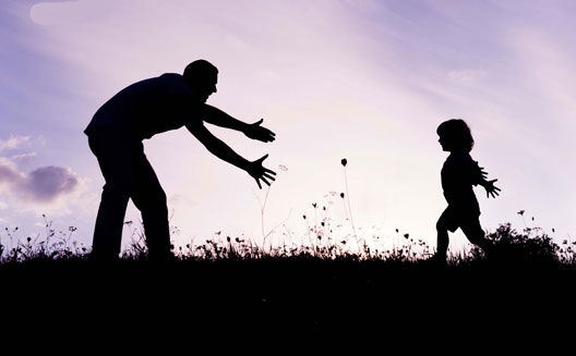 گنجینه بزرگی به نام پدر/ چرا باید مقام او را بیشتر ارج نهیم؟