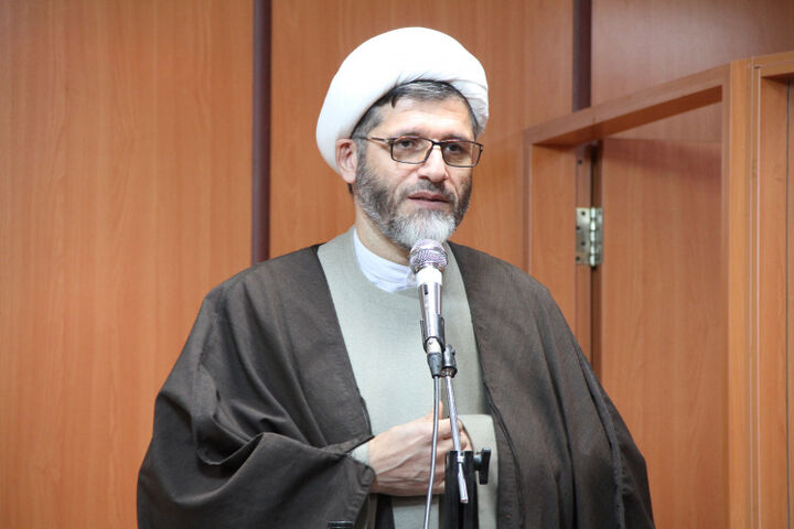 مسجد دانشگاه تفرش میزبان ۹۰ دانشجوی معتکف است