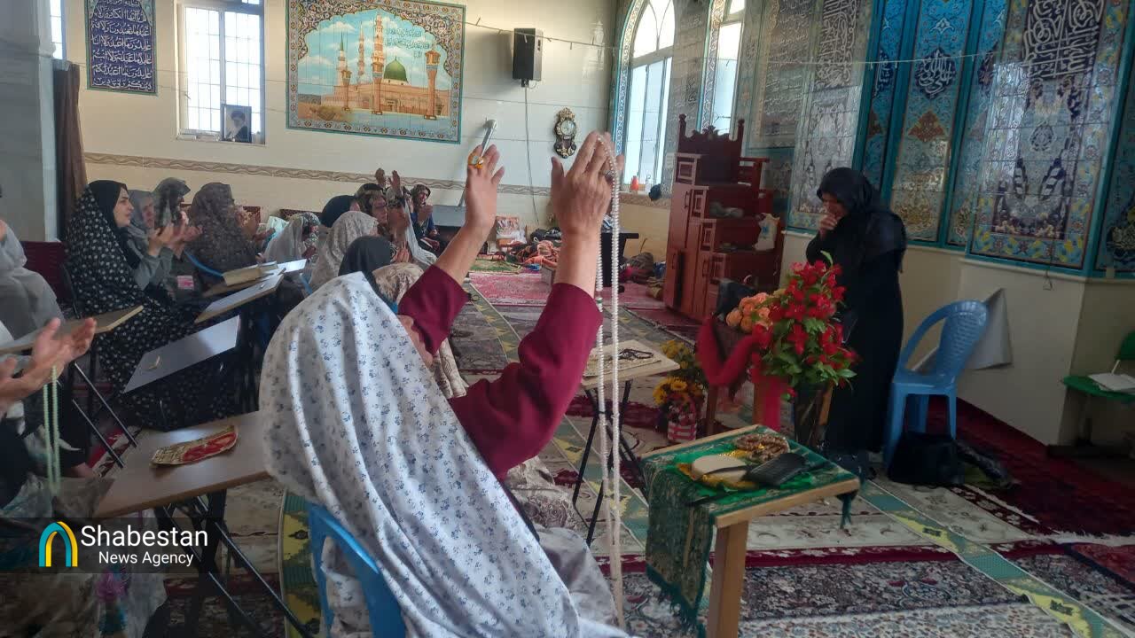 اعتکاف فرصت علم‌آموزی، خدمت اجتماعی و تقویت بنیان خانواده می‌شود