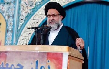 سوم خرداد، نشان دهنده اراده قوی و ایمان راسخ ایرانیان است