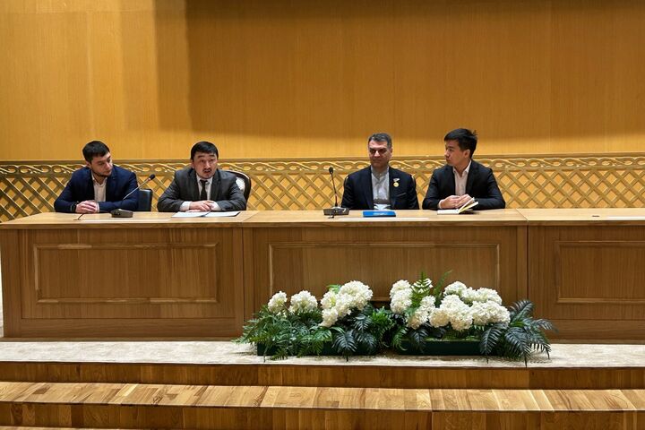 فرهنگستان علوم قزاقستان و وابستگی ایران در آلماتی تفاهم‌نامه همکاری امضا کردند