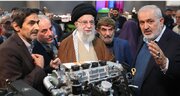 بازدید رهبر انقلاب از نمایشگاه پیشگامان پیشرفت