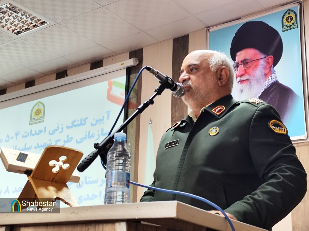 کلنگ احداث ۹۶ واحد منزل سازمانی در ستاد فرماندهی انتظامی جیرفت به زمین زده شد