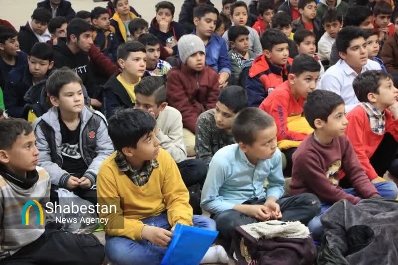 تب و تاب دوستی و رفاقت در کانونهای مساجد