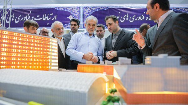 مشکلات فعالیت بخش خصوصی را برطرف می کنیم