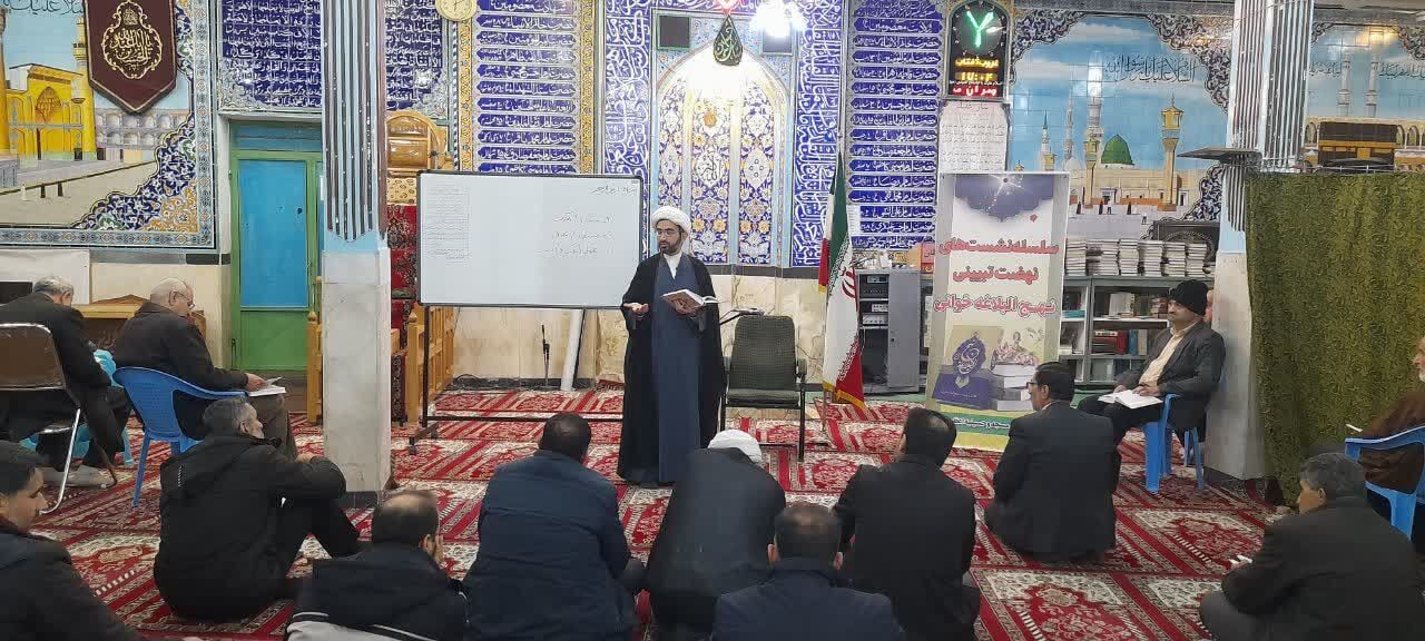 کانون مسجدی که باهدف جذب نوجوانان به مسجد فعالیت میکند