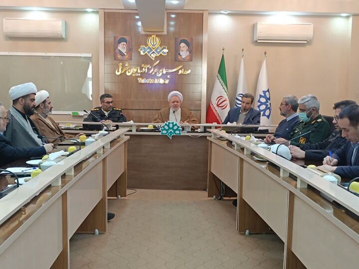 برنامه‌های دهه فجر نشاط‌آور باشد