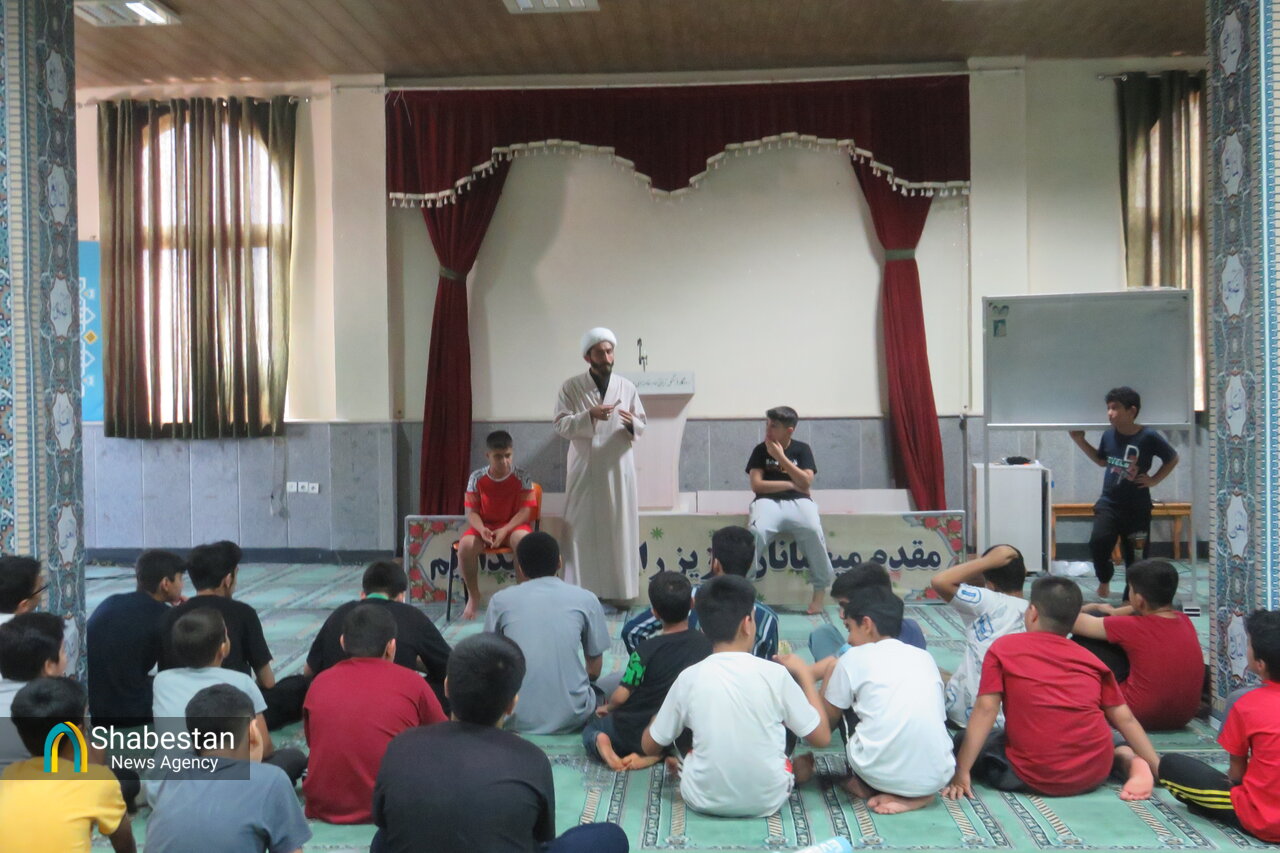 حکایت جذب بچهها به مسجد با مهمانی آیهها